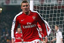 Arsenal 1 v 0 Bolton : They continue to boss proceedings but only find a winner six minutes from time when Nicklas Bendtner slides the ball in at the far post : Displays a larger version of this image in a new browser window Arsenal 1 v 0 Bolton : They continue to boss proceedings but only find a winner six minutes from time when Nicklas Bendtner slides the ball in at the far post