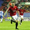 Wigan 1 v 2 Man Utd&nbsp;:&nbsp;With less than five minutes remaining, Michael Carrick strokes a stunning left-foot shot into the top corner to break Wigan's resistance