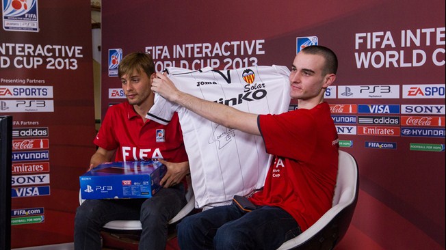 Maximo Ibanez secured his first ever seat at a FIFA Interactive World Cup Grand Final with victory in the Spain Territory Showdown held on 4 April at the Mestalla Stadium in Valencia.